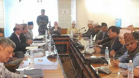 शिक्षक महासंघ र सरकारबीच वार्ता सकियो, आन्दोलन जारी रहने